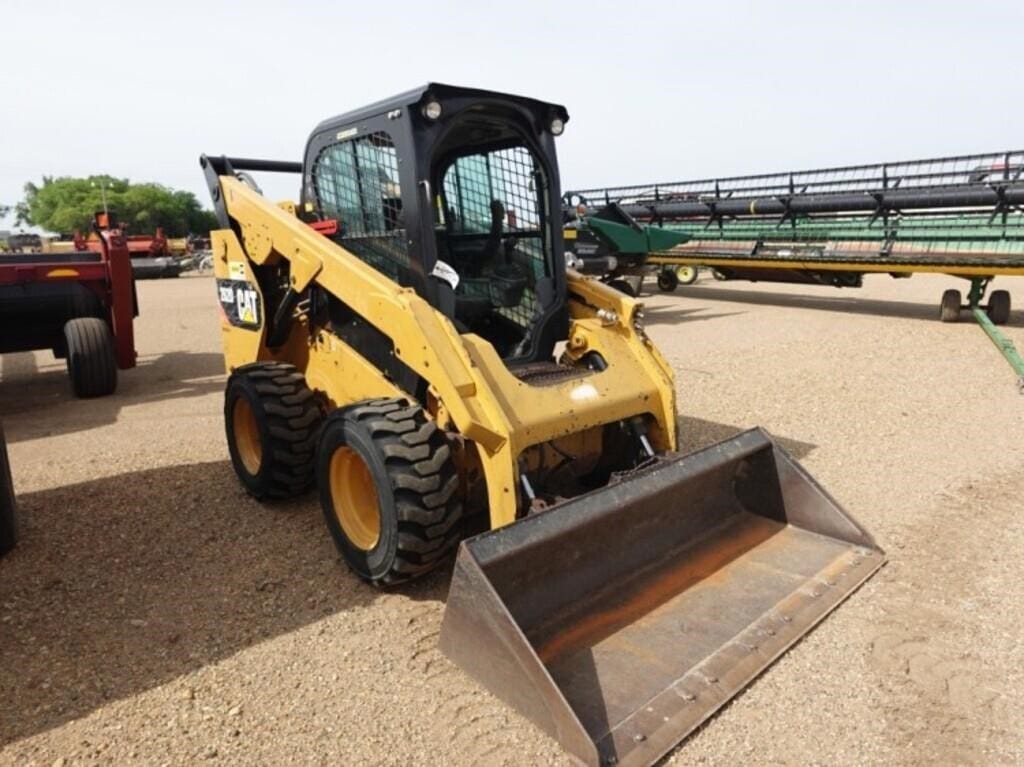 Caterpillar 262D Equipment Image0