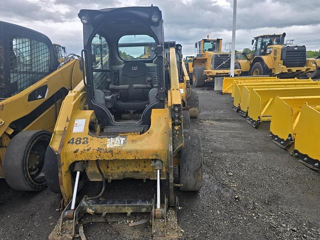 Image of Caterpillar 262D equipment image 1
