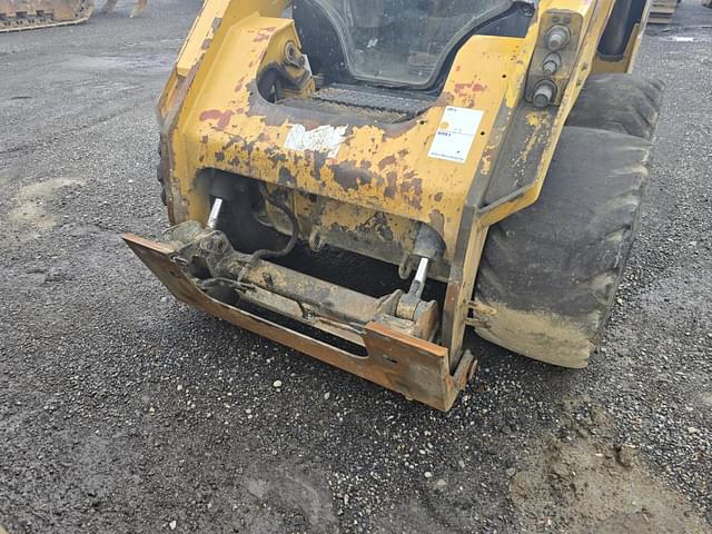Image of Caterpillar 262D equipment image 2