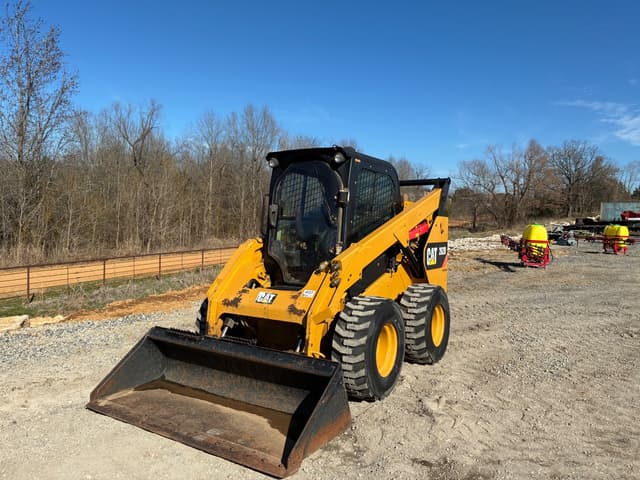 Image of Caterpillar 262D equipment image 1