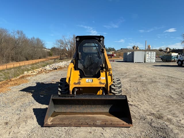 Image of Caterpillar 262D equipment image 2