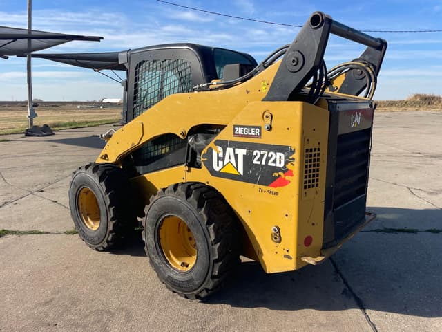 Image of Caterpillar 272D equipment image 3
