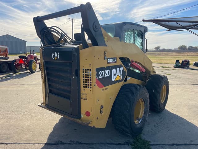 Image of Caterpillar 272D equipment image 2