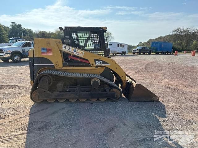 Image of Caterpillar 277B equipment image 4