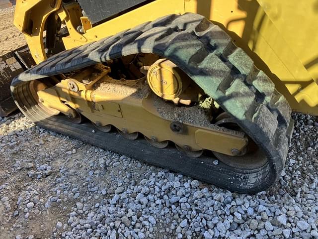 Image of Caterpillar 289D3 equipment image 4