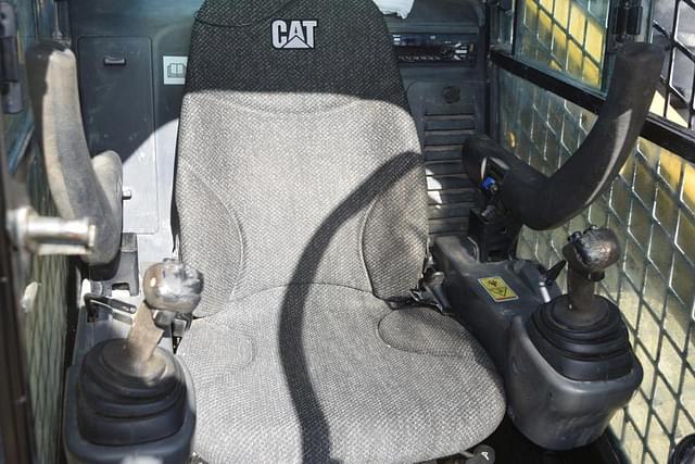 Image of Caterpillar 289D equipment image 4