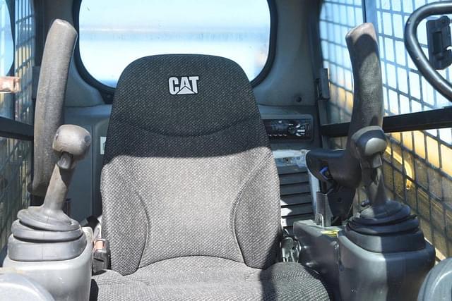 Image of Caterpillar 289D equipment image 4