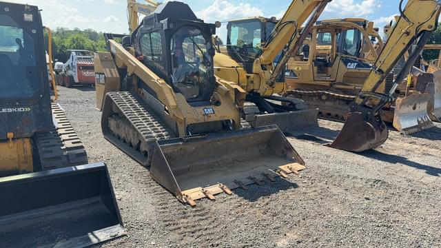 Image of Caterpillar 299D2 equipment image 2