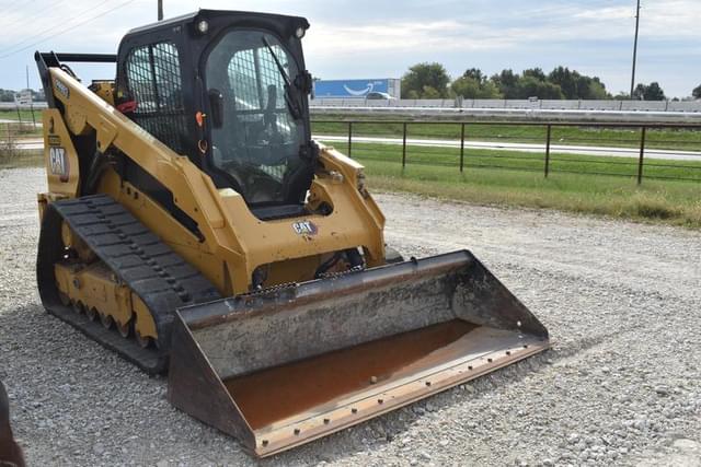 Image of Caterpillar 299D3 equipment image 2