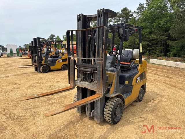 Image of Caterpillar 2C6000 equipment image 3