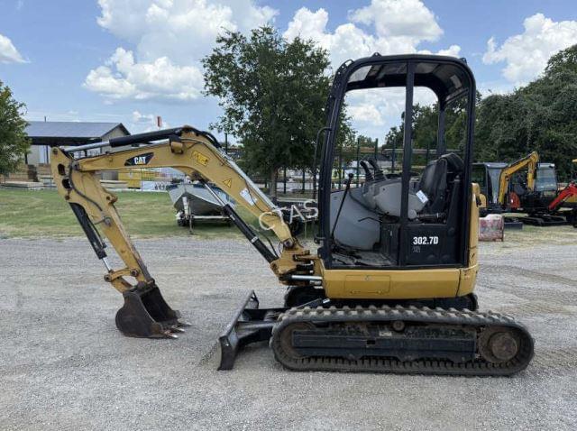 Image of Caterpillar 302.7D equipment image 4