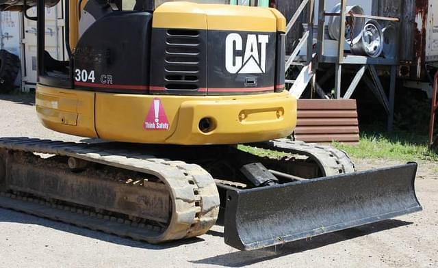 Image of Caterpillar 304CR equipment image 3