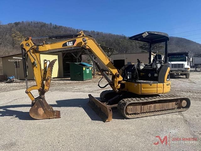 Image of Caterpillar 304C CR equipment image 2