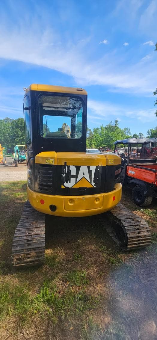 Image of Caterpillar 304D equipment image 3