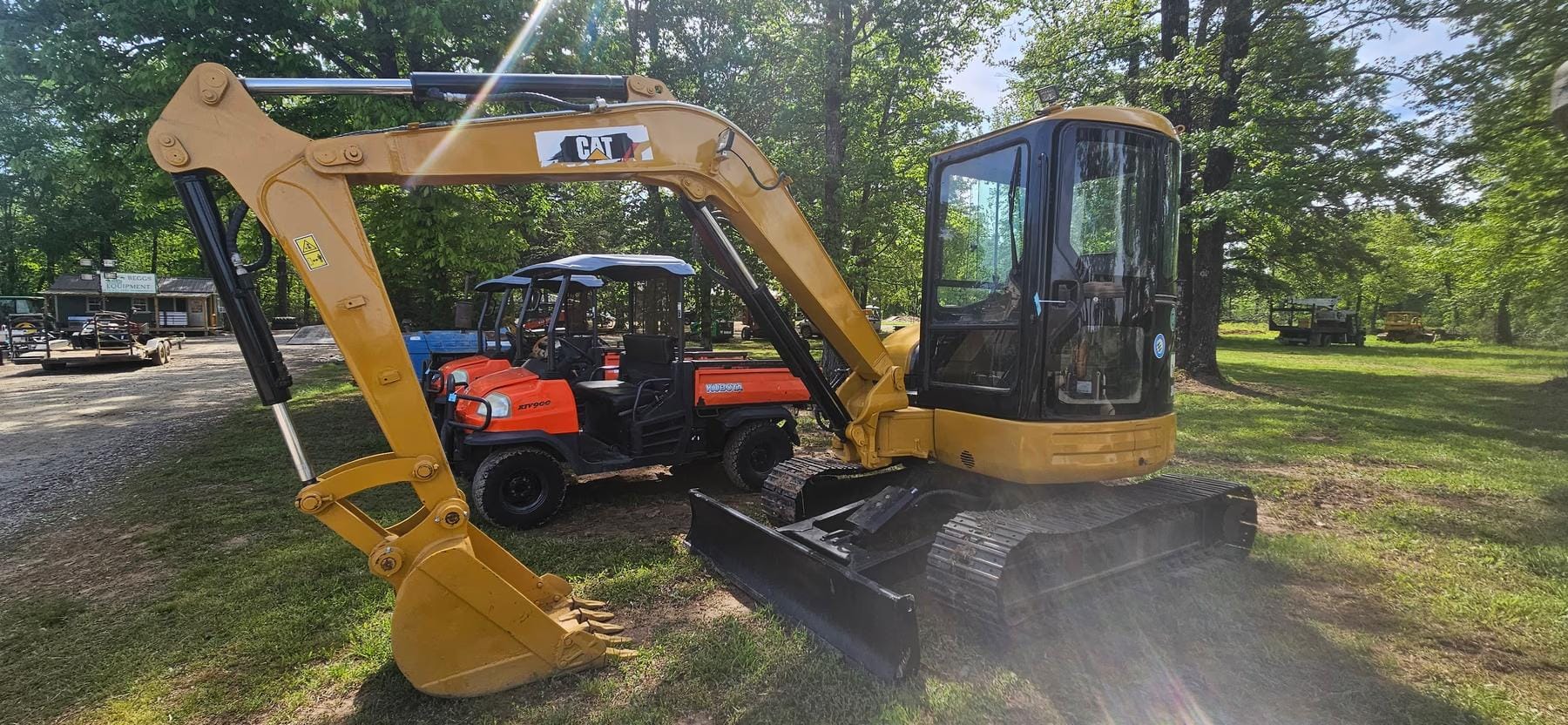 Caterpillar 304D Equipment Image0