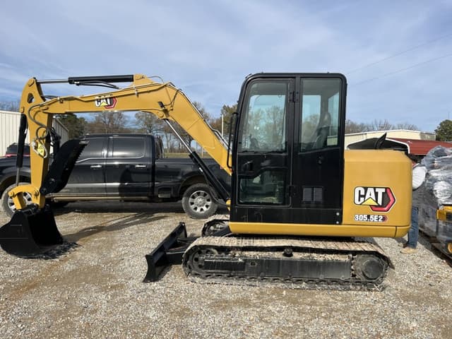 Image of Caterpillar 305.5E2 equipment image 1