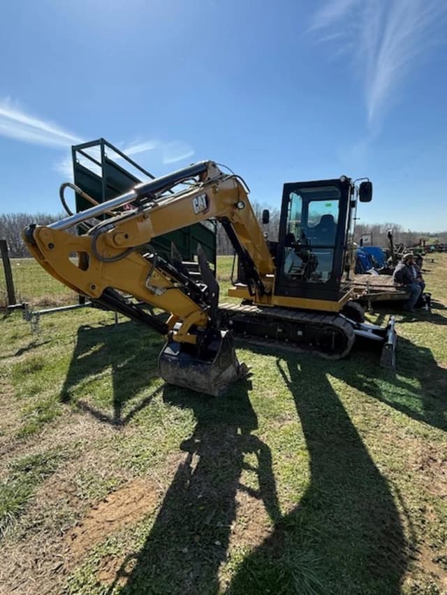 Image of Caterpillar 305.5 equipment image 4