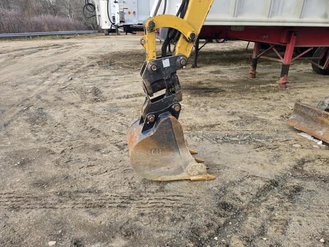 Image of Caterpillar 305.5E2 equipment image 1