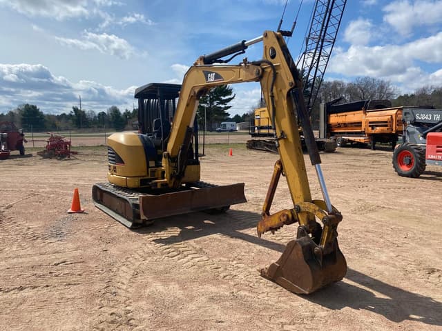 Image of Caterpillar 305C CR equipment image 1