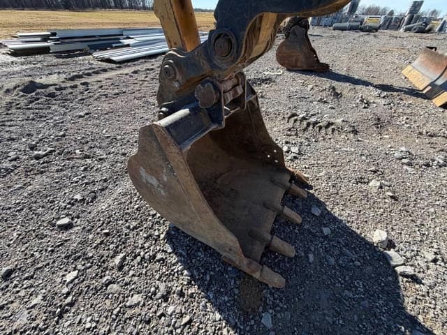 Image of Caterpillar 305E2 CR equipment image 2