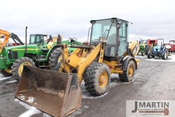 Main image Caterpillar 907H