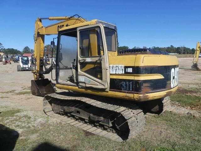Image of Caterpillar 311 equipment image 3