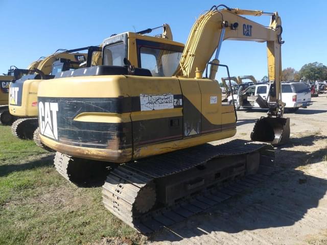 Image of Caterpillar 311 equipment image 2