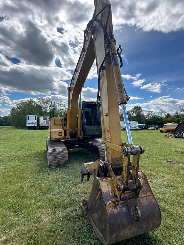 Image of Caterpillar 312C equipment image 2
