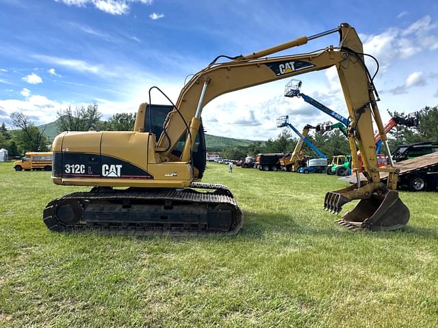 Image of Caterpillar 312C equipment image 4