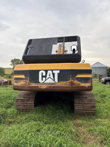 Image of Caterpillar 330L equipment image 2