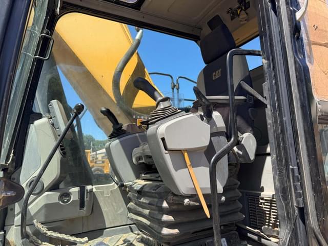 Image of Caterpillar 336ELH equipment image 3