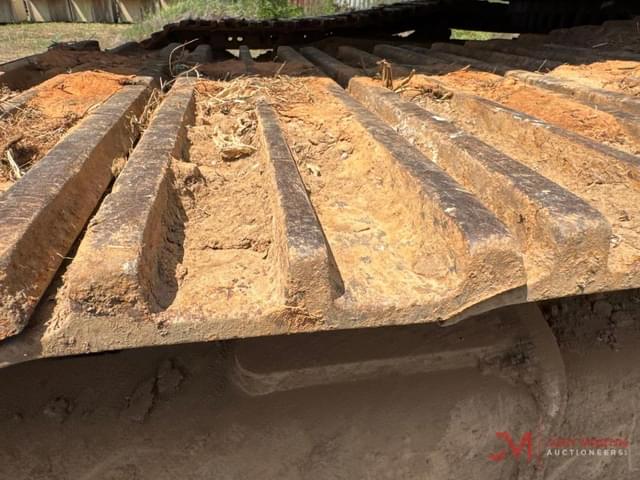 Image of Caterpillar 345BL equipment image 4
