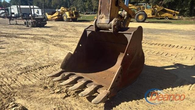 Image of Caterpillar 350L equipment image 1