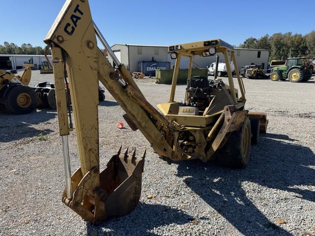 Image of Caterpillar 416 equipment image 4