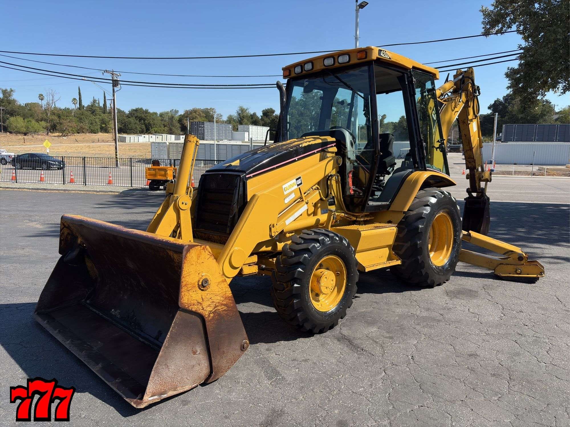 Caterpillar 420D Equipment Image0