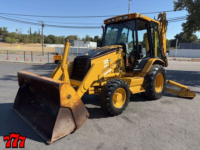 Image of Caterpillar 420D equipment image 4