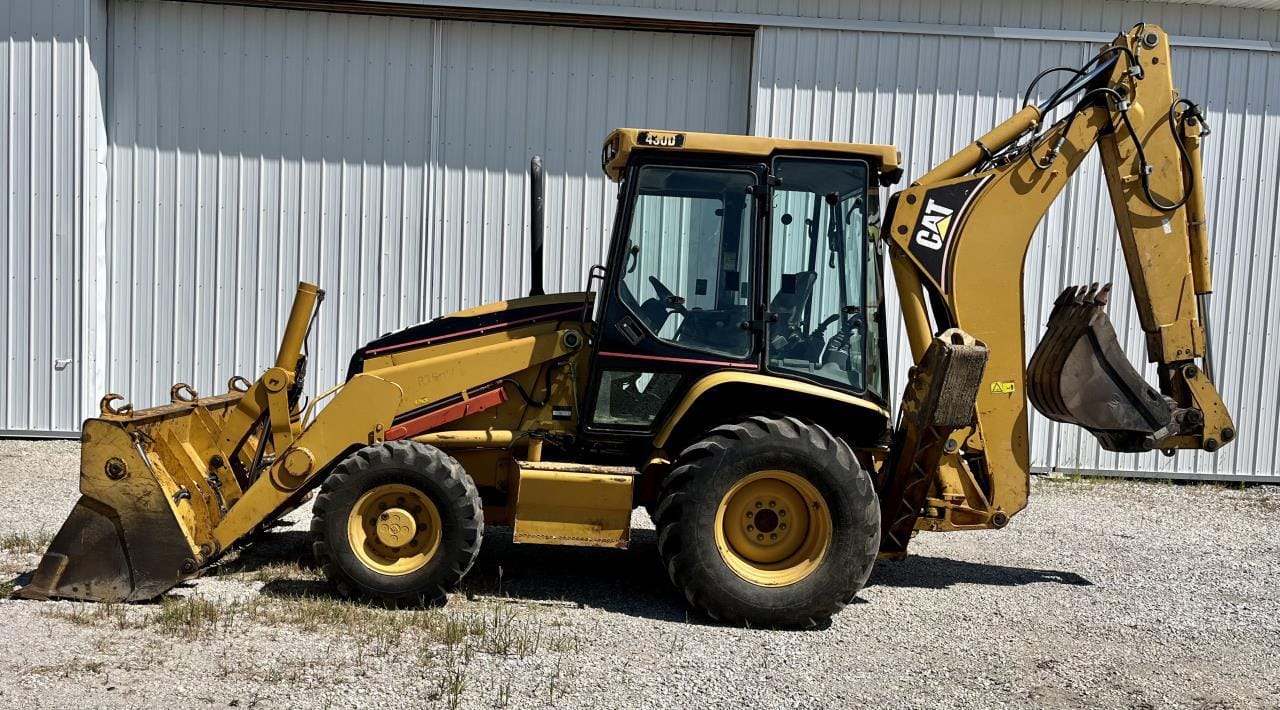 Main image Caterpillar 430D