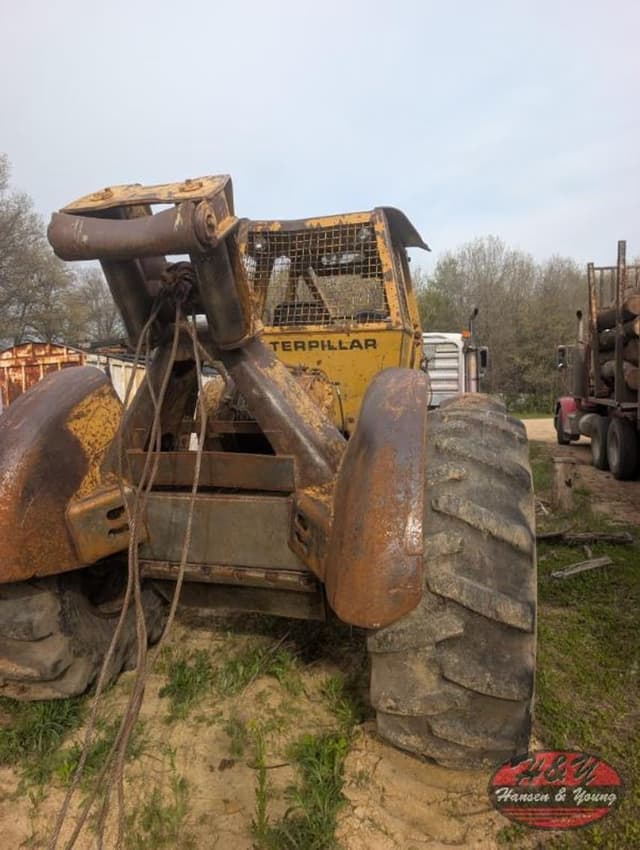 Image of Caterpillar 518 equipment image 3