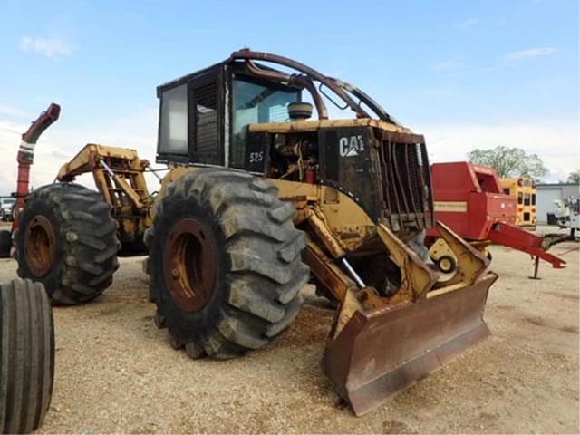 Image of Caterpillar 525 equipment image 1