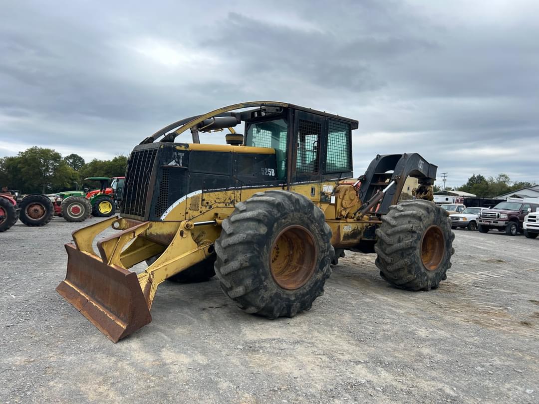 Image of Caterpillar 525B Primary image