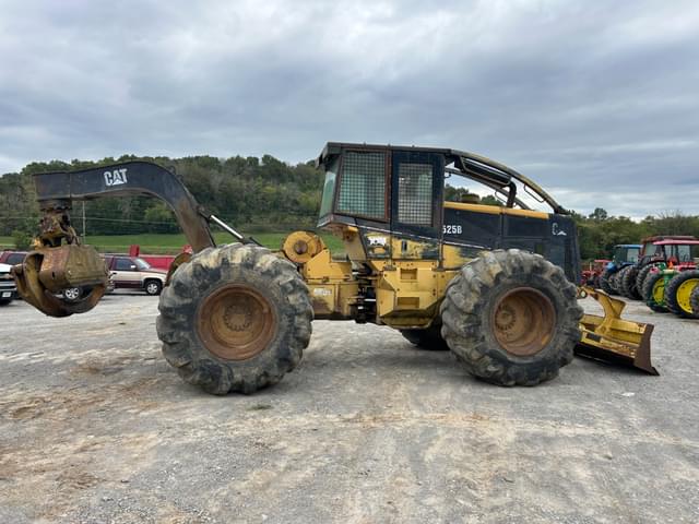 Image of Caterpillar 525B equipment image 3