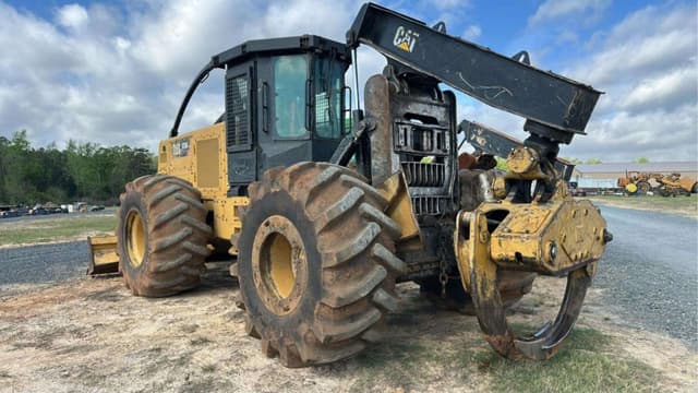 Image of Caterpillar 525D equipment image 1