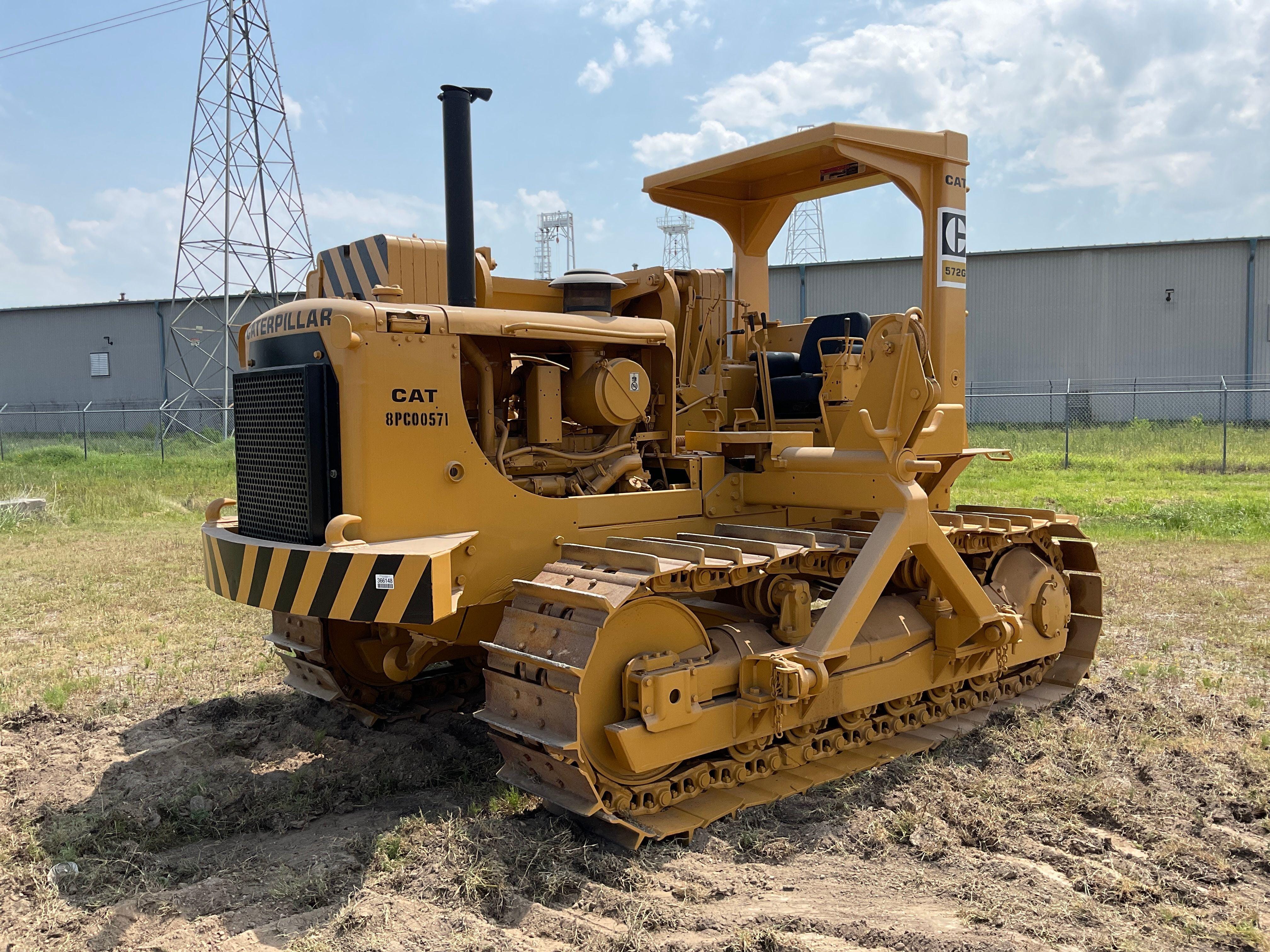 Main image Caterpillar 572G