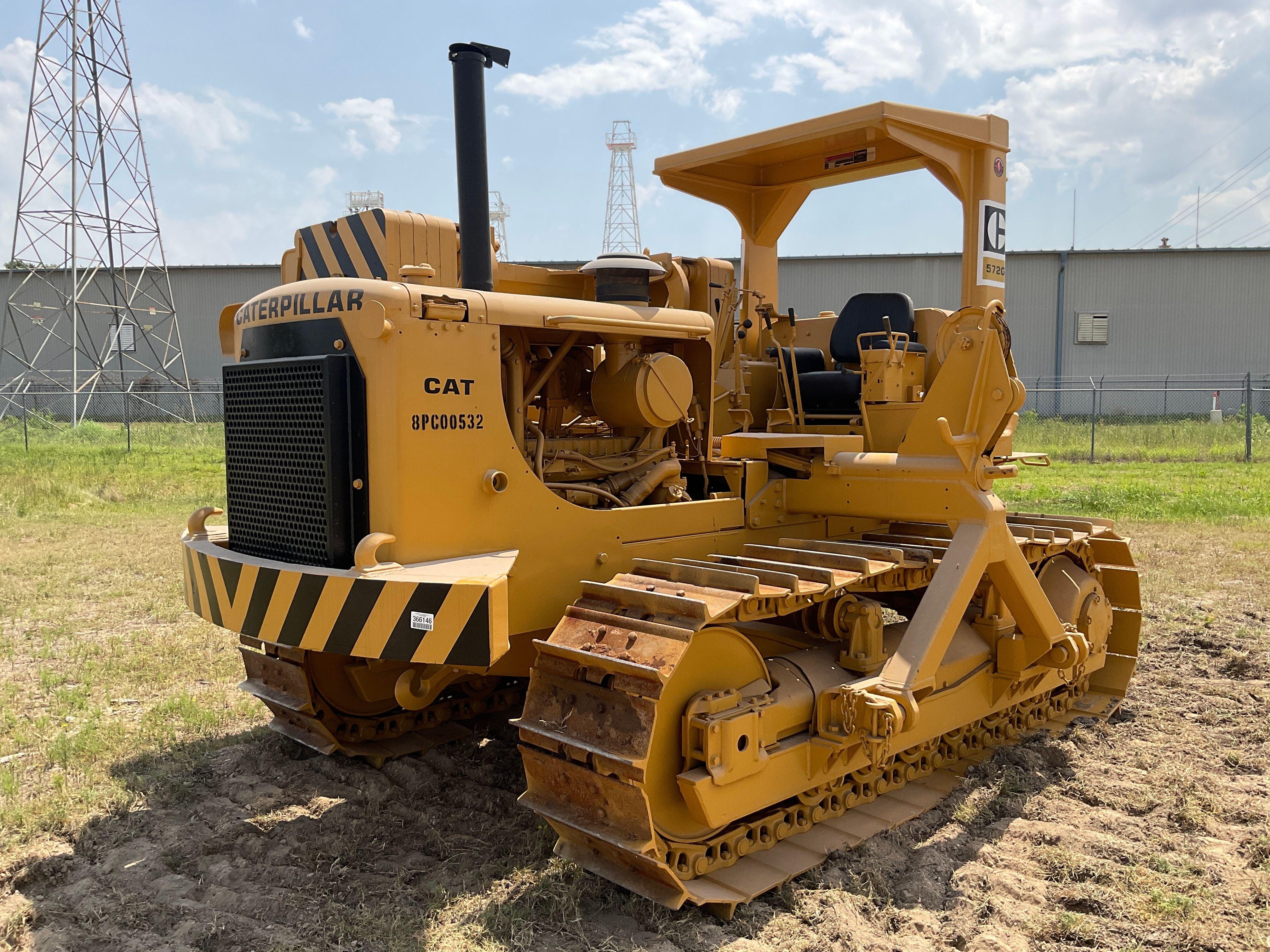 Main image Caterpillar 572G