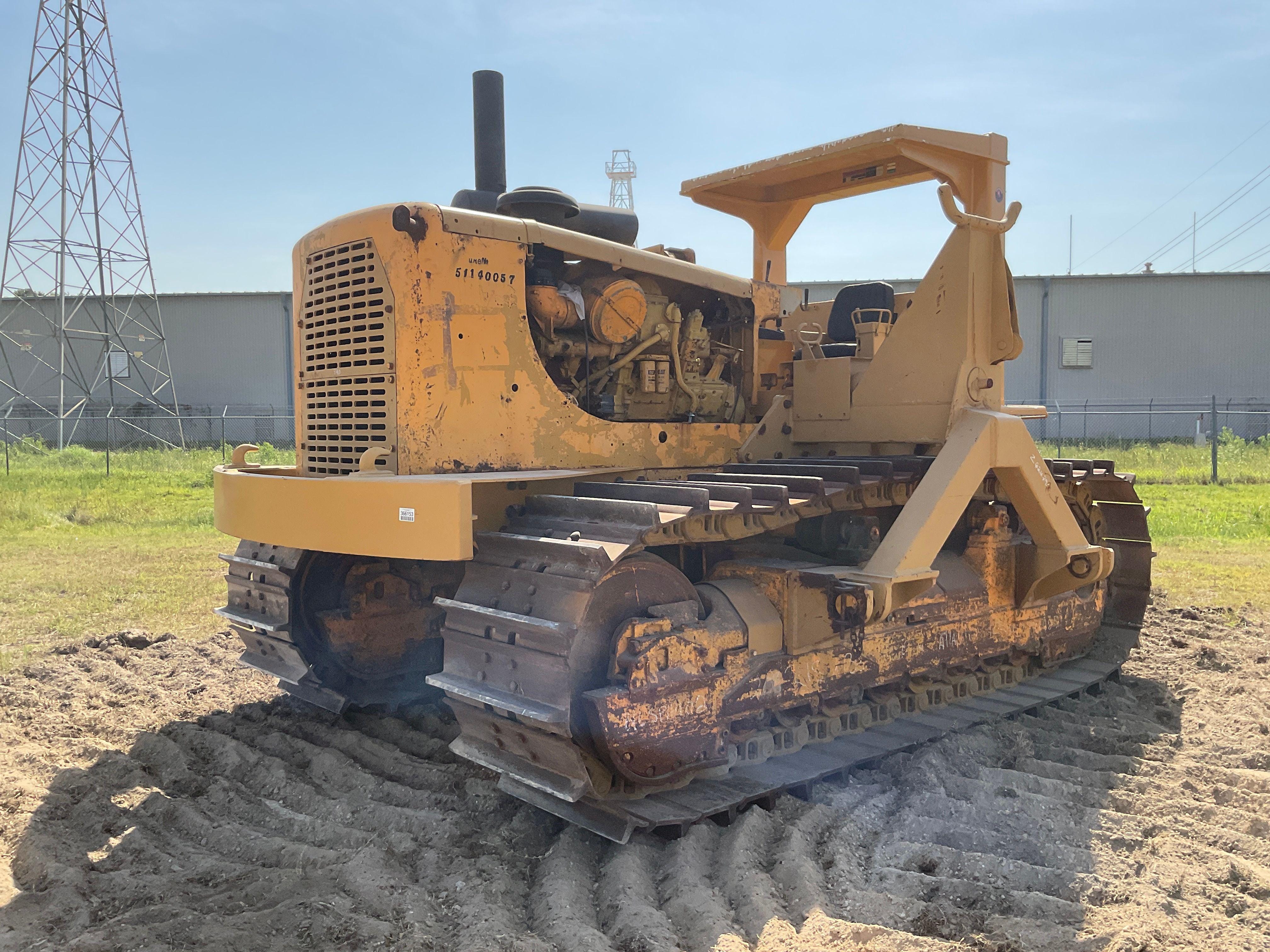 Main image Caterpillar 594