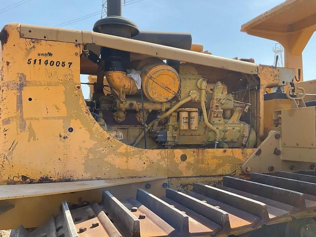 Thumbnail image Caterpillar 594 13