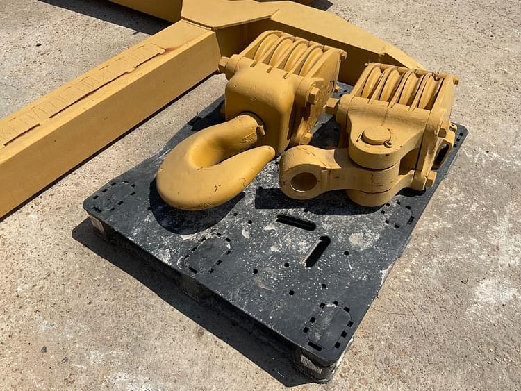 Main image Caterpillar 594 31