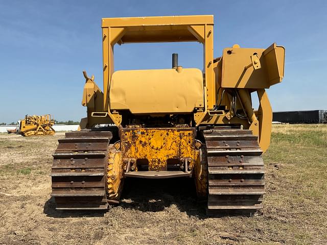 Thumbnail image Caterpillar 594 6