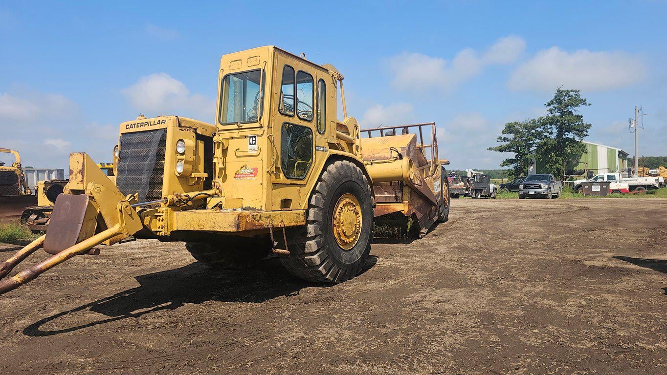 SOLD - Caterpillar 627B Lot No. 10999 Construction with 7,851 Hrs ...