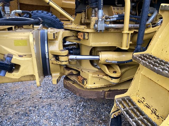 Image of Caterpillar 740B equipment image 4